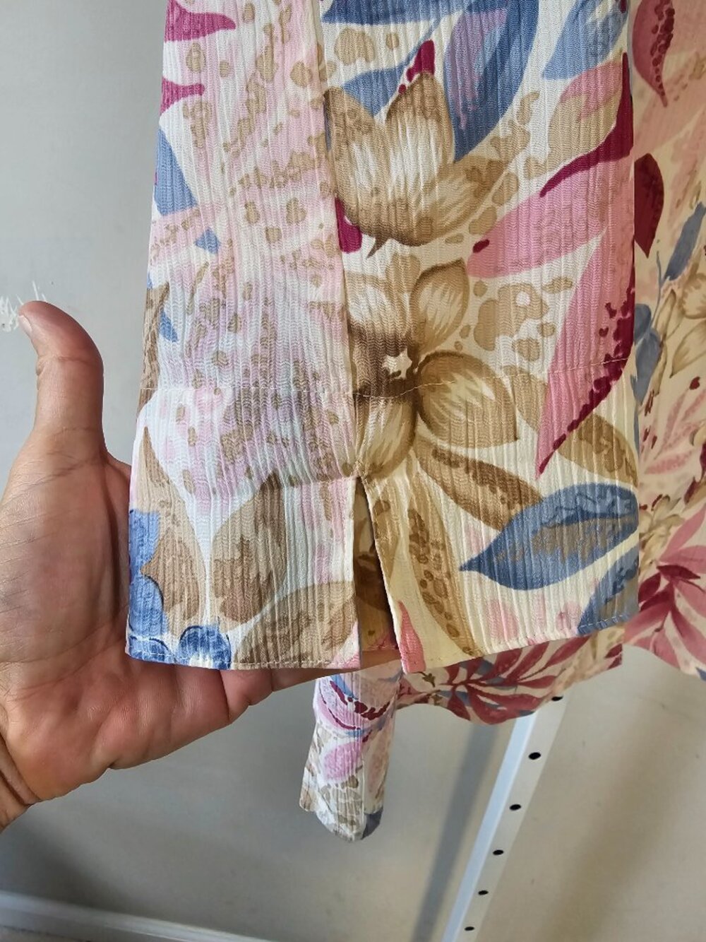 Vintage Allison Daley Blouse Button Up Floral Pink Blue Casual 12 - Picture 4 of 10